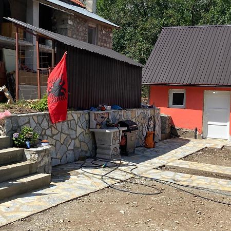 Casa Illyria Apartment Gusinje ภายนอก รูปภาพ